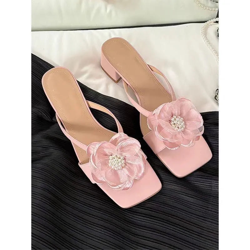 Women's cream-white satin sandals with a chunky heel, square toe, and one-line strap in Korean style.