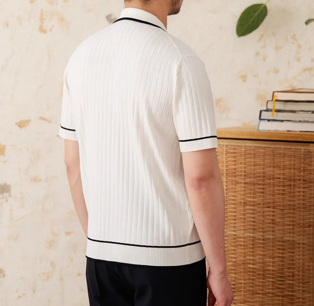 Slim fit short sleeve polo shirt with a lapel collar in black and white colours