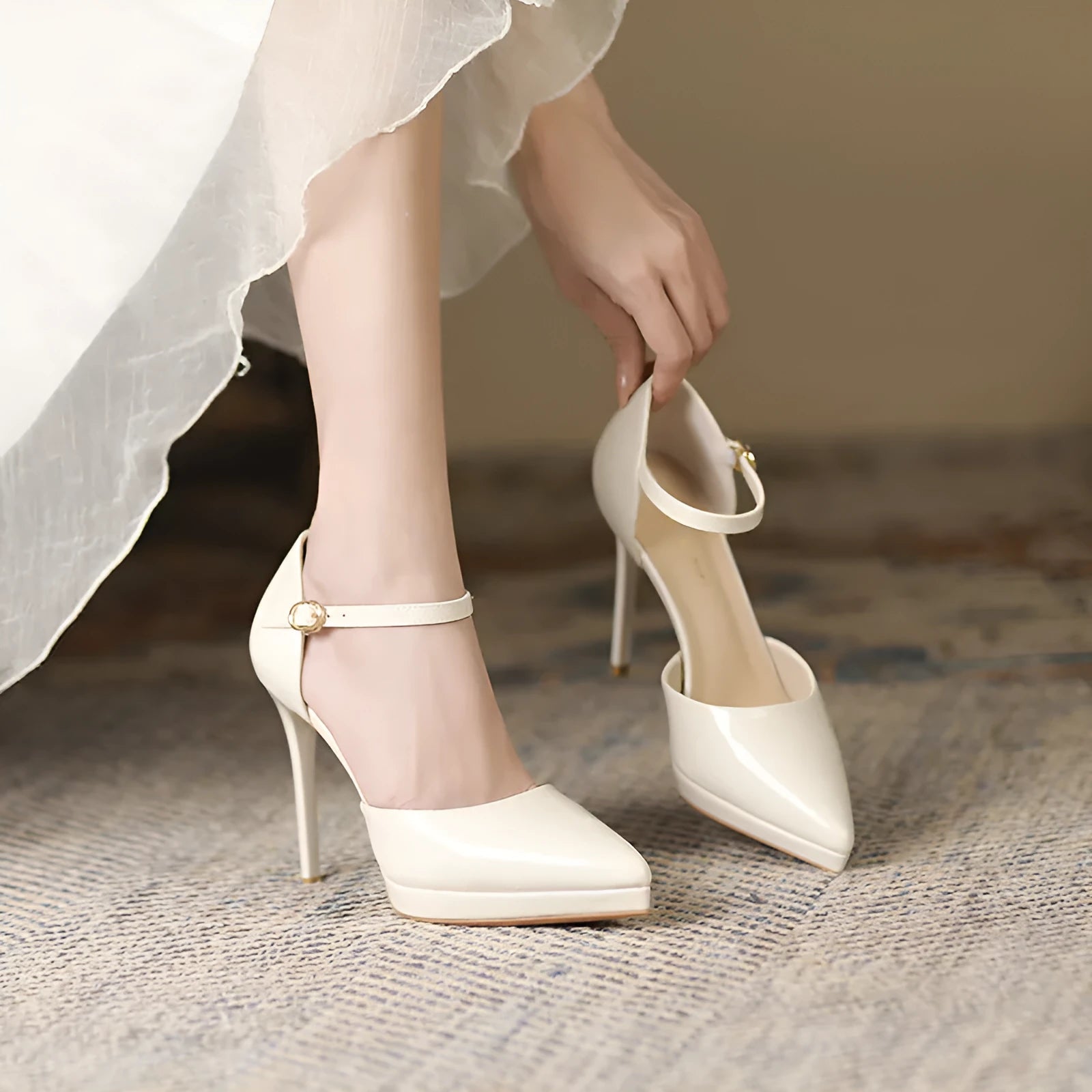 Pointed-toe waterproof platform women's high heels with 10.5cm stiletto heel in black leather with hollow cut-out sides