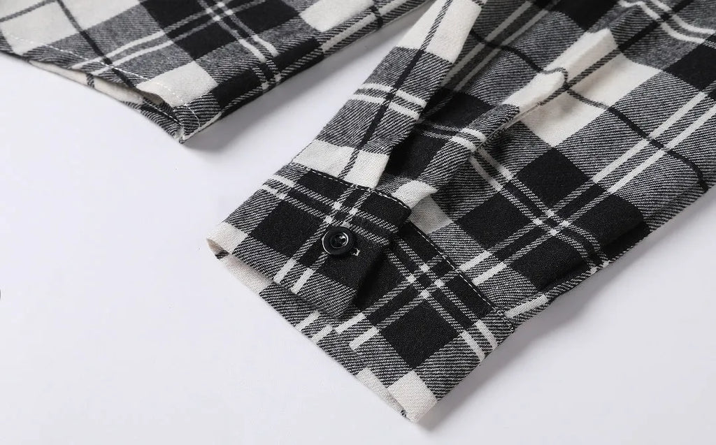 Teenage men's checked long-sleeved casual shirt in offwhite with black and white check pattern