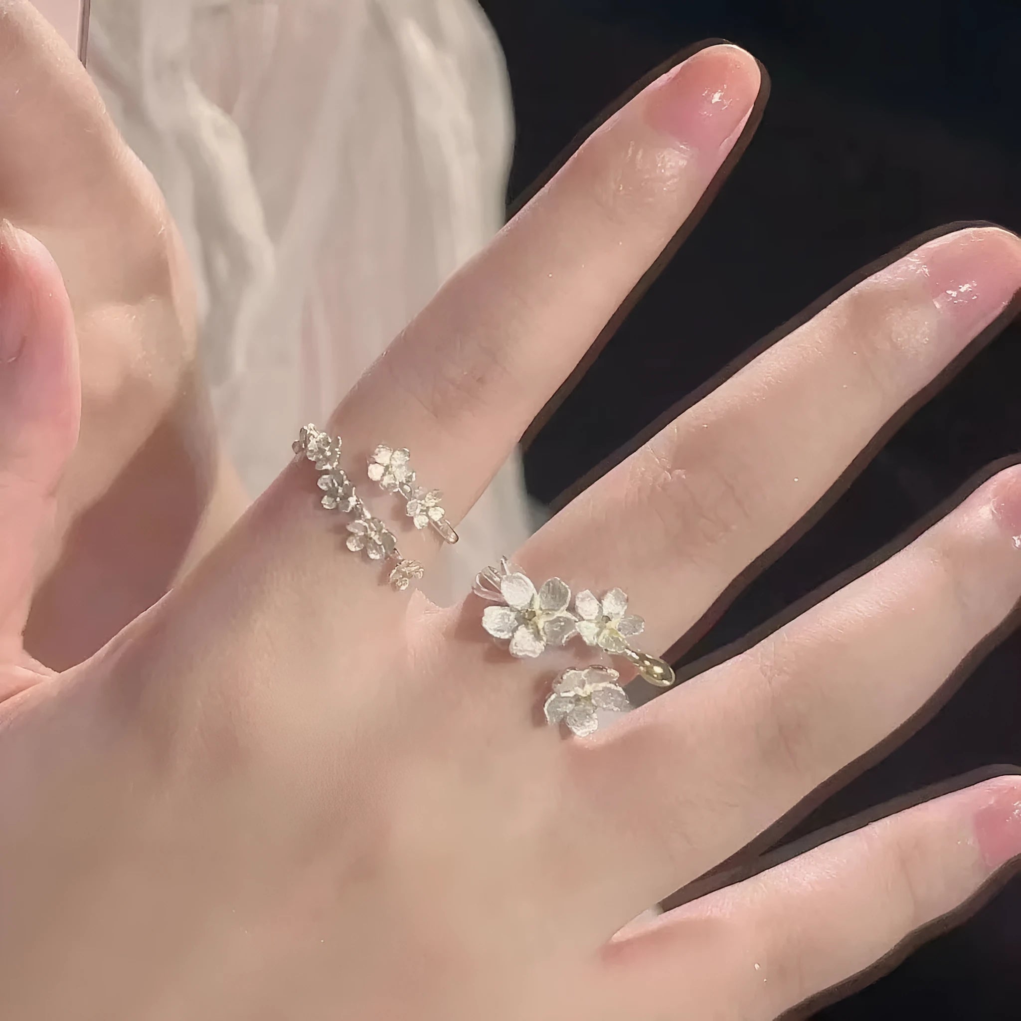 Adjustable zinc alloy ring with dimensional jasmine flower and camellia design