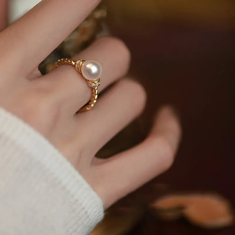 Adjustable antique twist geometric ring with pearl inlay in gold and silver copper