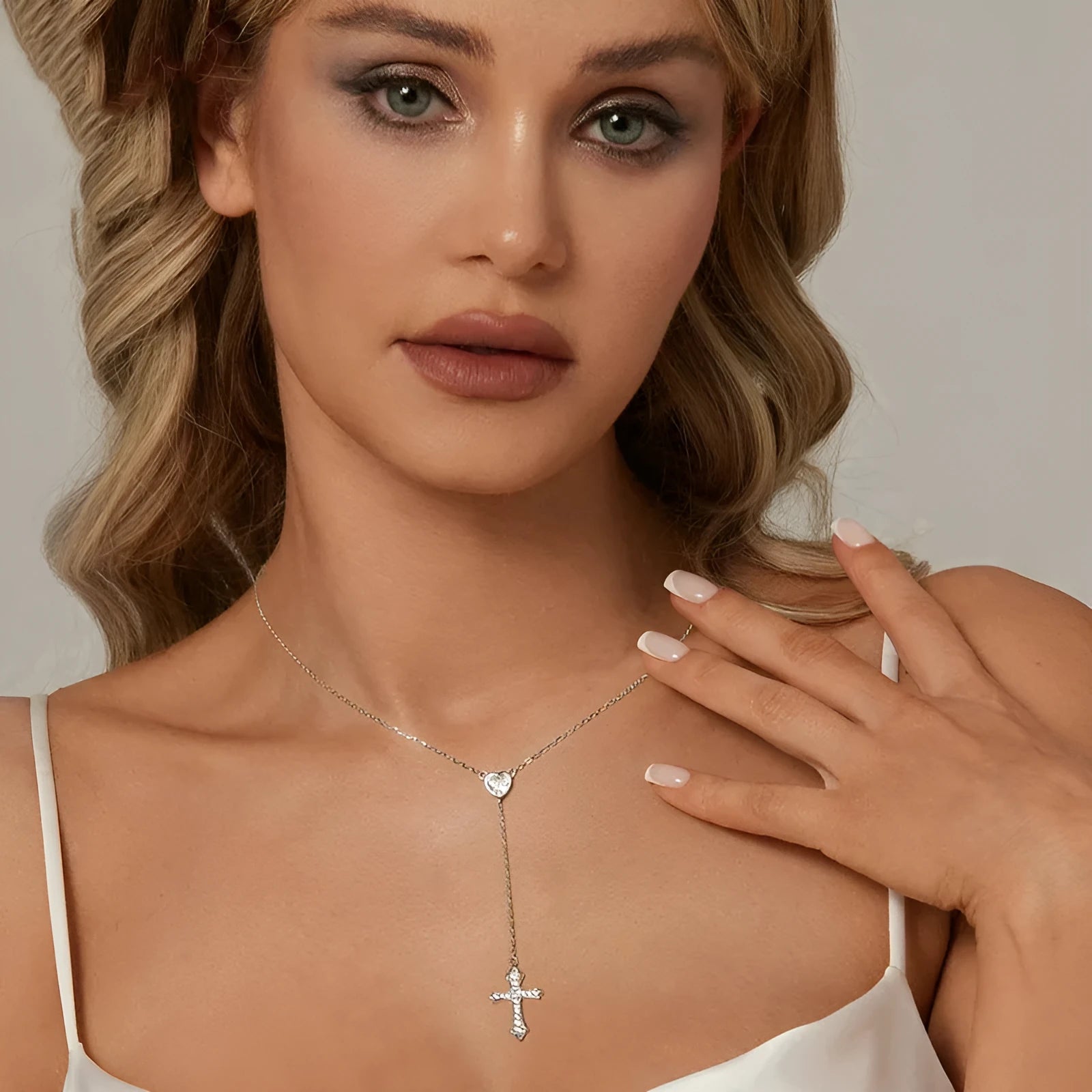 Women's 925 silver love cross pendant necklace with O-ring chain in BSN384 colour