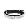 Rhinestone-decorated velvet cat collar adjustable from 20 to 30 cm.