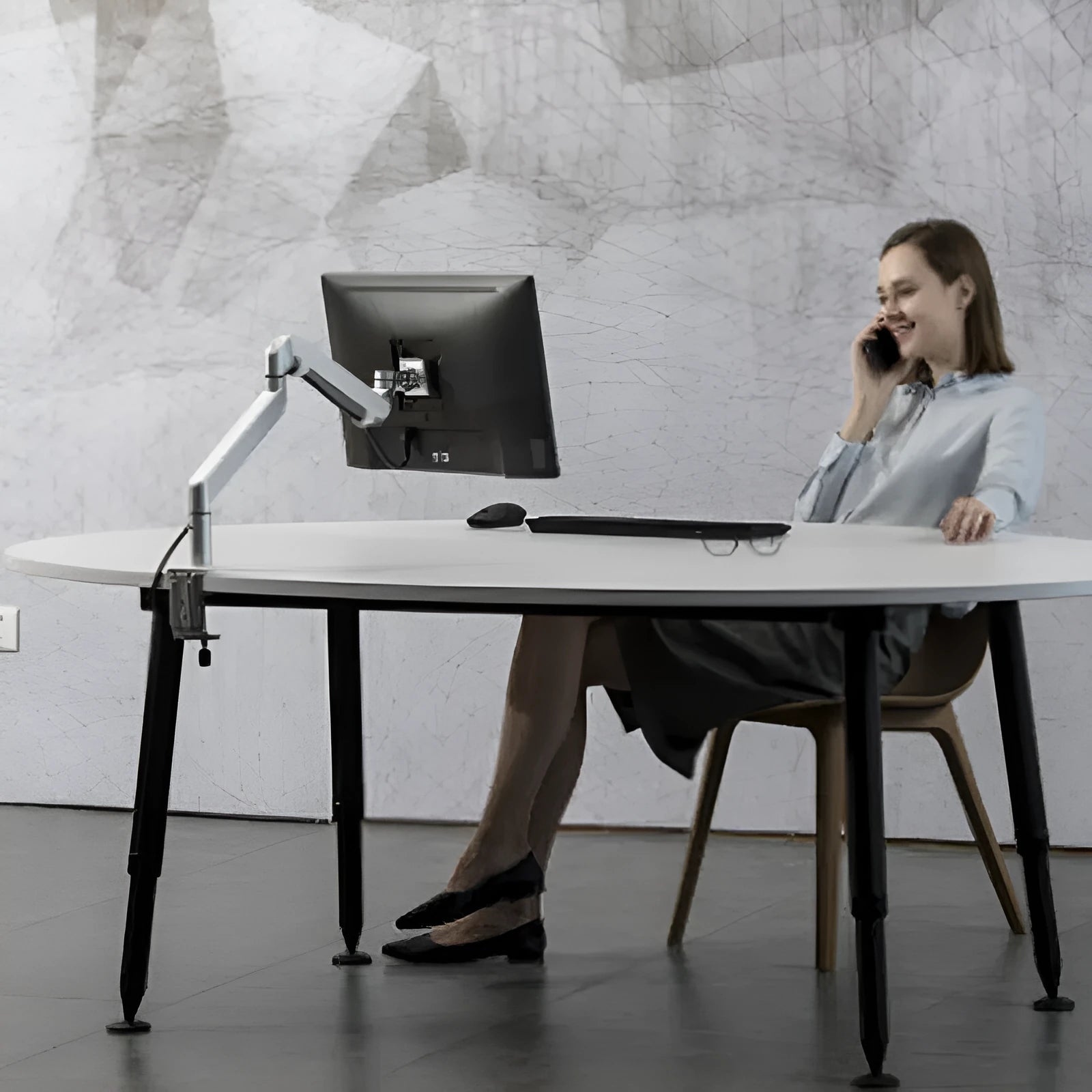 Silver aluminium computer stand with adjustable air pressure arm bracket for laptop support