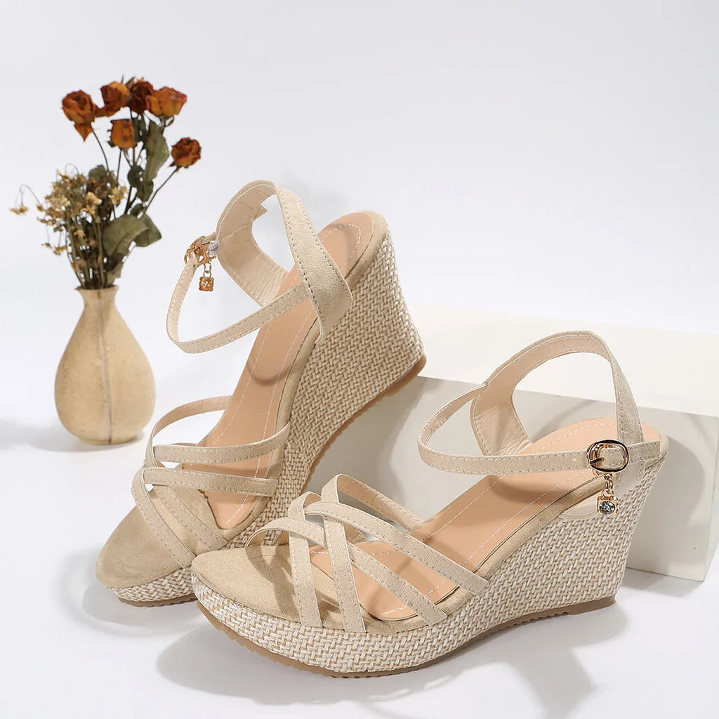 Women's wedge sandals with fish mouth toe design in black or milky white colour