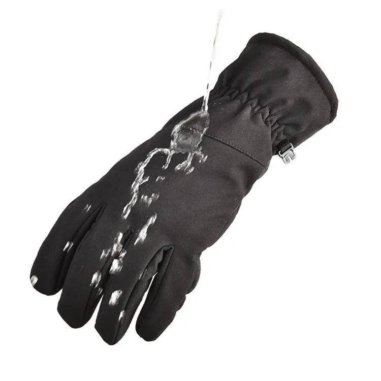 Tactical ski gloves with anti-slip palm and touchscreen fingertips in camouflage colour