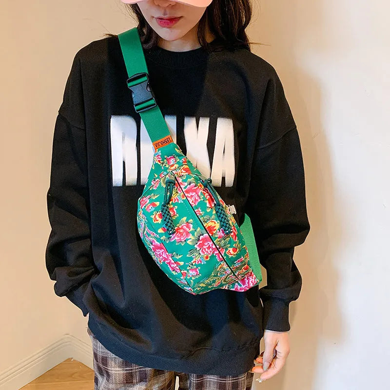 Women's Western style waist bag with large flower decoration and three-dimensional pockets