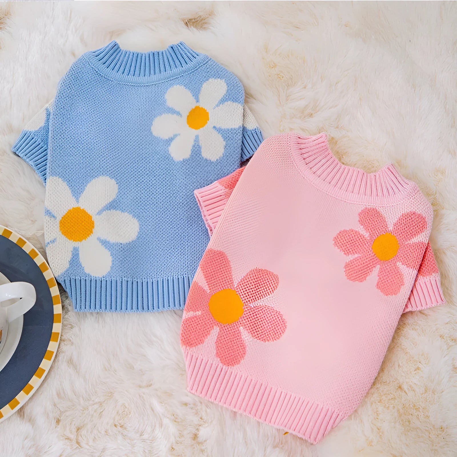 Polyester pet clothing for small dogs and cats in checkerboard patterns with five size options