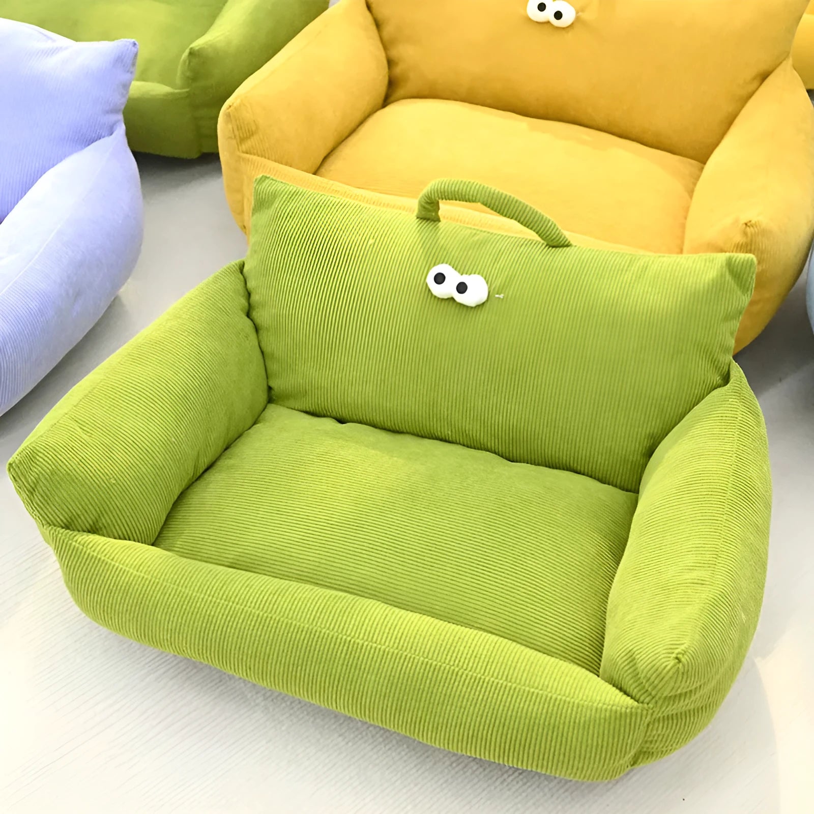 Cartoon big eye puppy winter bed in blue colour with sofa kennel design for small dogs