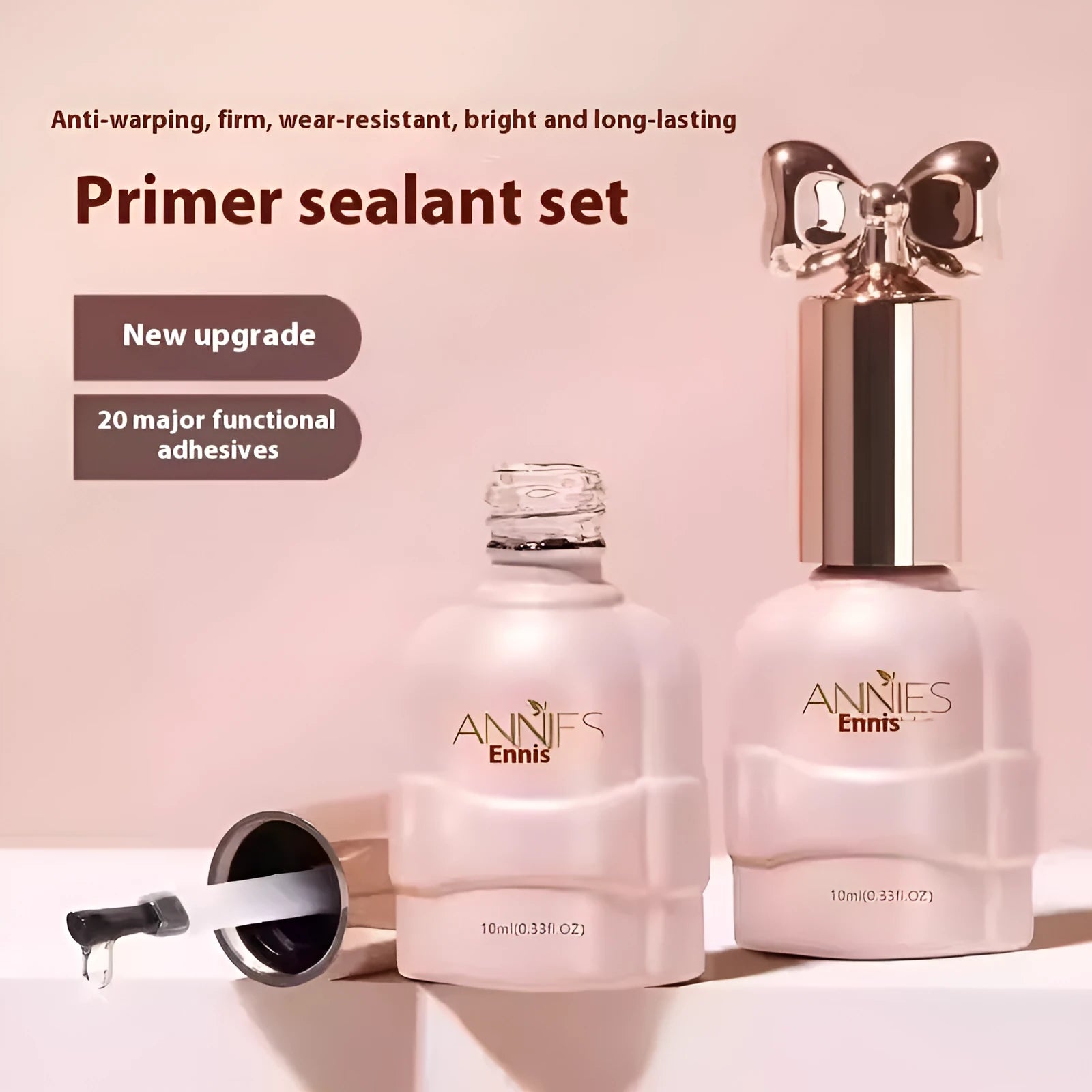 Micro glass bead cat's eye gel nail polish bottle showing cat's eye visual effect
