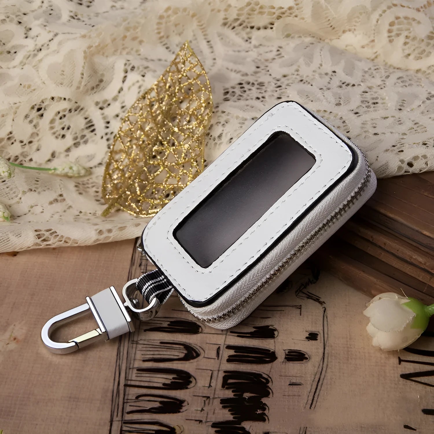 White genuine leather car key case square vertical model 8.3x5x2cm