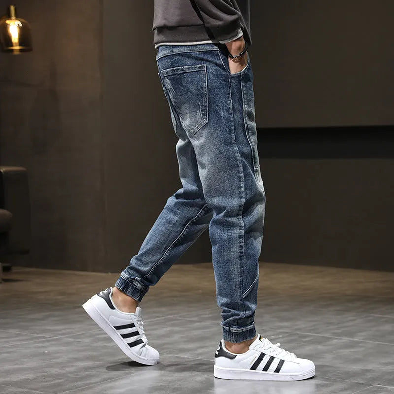 Men's plus velvet stretch slim casual jeans in blue, cotton with non-iron finish, mid-rise tether closure