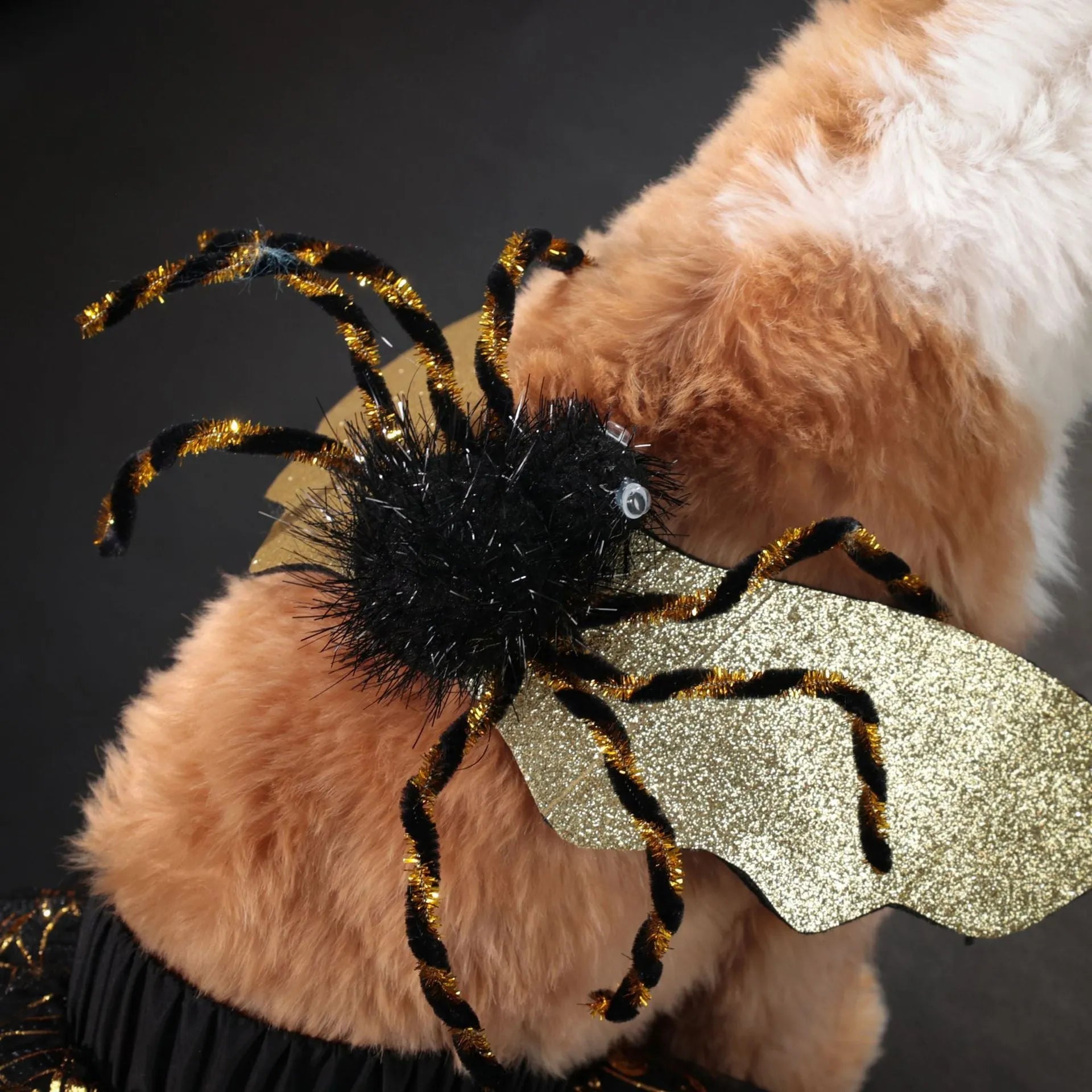 Polyester dog suit costume in classic suit colour, shown in size options S, M, L, XL for Halloween.