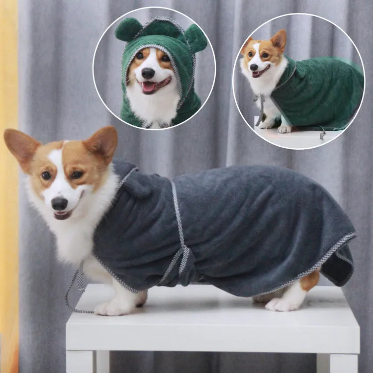 Ultra fine fibre pet towels for dogs and cats in grey and green colours, showing small, medium and large sizes