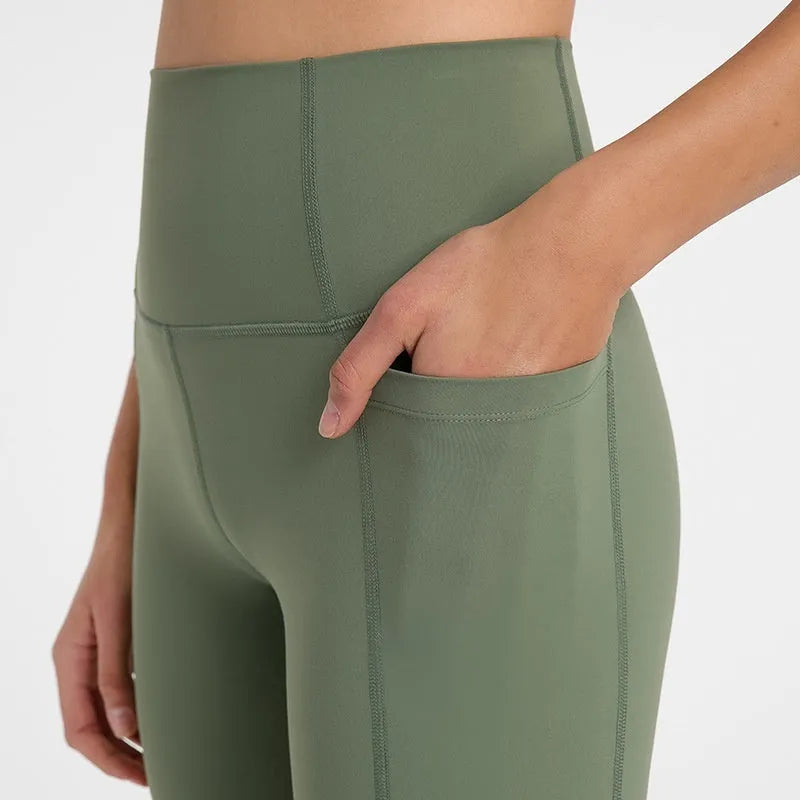 Women's black sports shorts with super stretch cotton blend fabric for running