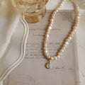 Adjustable French vintage style alloy necklace with geometric design and electroplated finish.