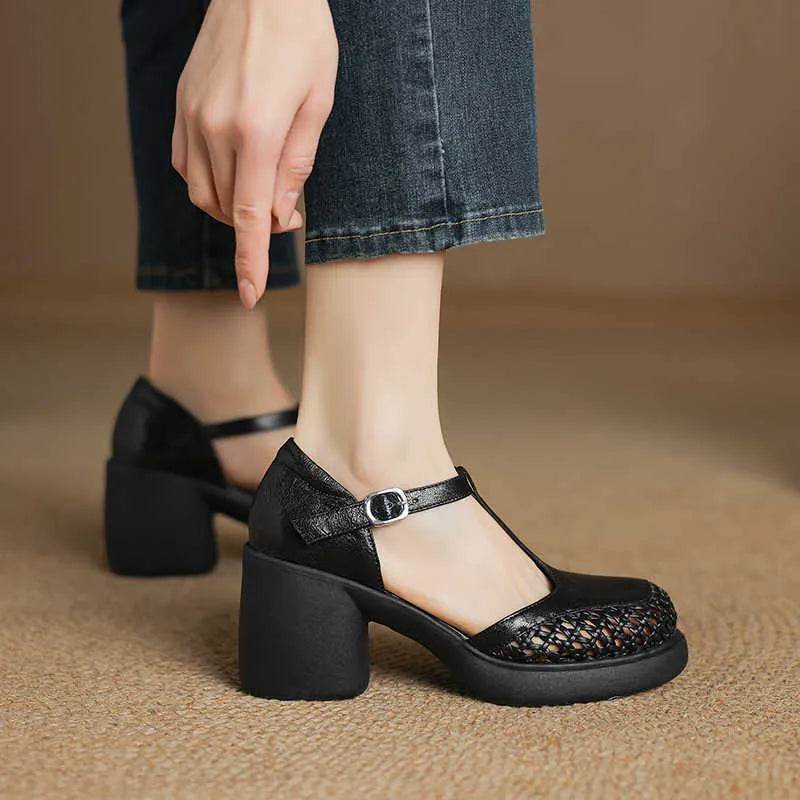 Round head black T-strap chunky high heel sandals with adjustable buckle on foamed rubber sole