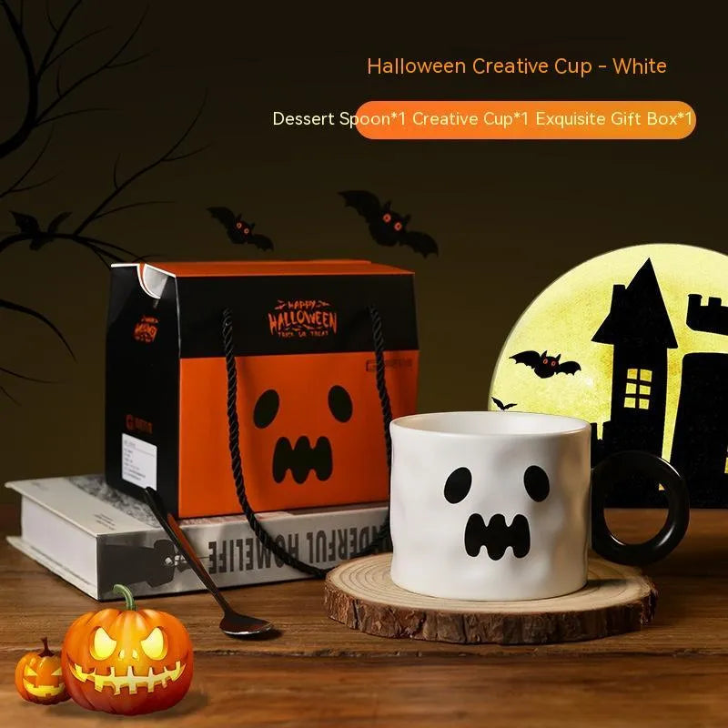 Orange ceramic Halloween pumpkin mug with handle and gift box.