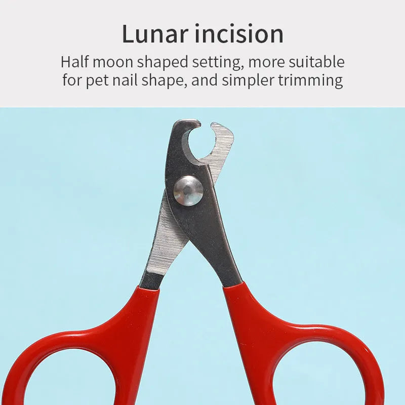 Professional pet nail clippers with stainless steel blade and coloured anti-slip handle.