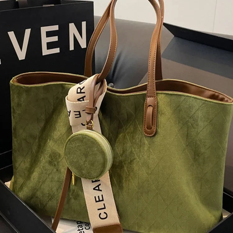 Casual large capacity polyester tote bag with horizontal square shape and shoulder strap