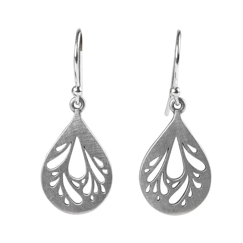 Retro hollow water drops earrings in 925 sterling silver with drop shape design